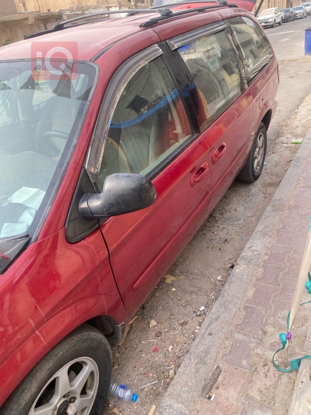 دودج كارافان